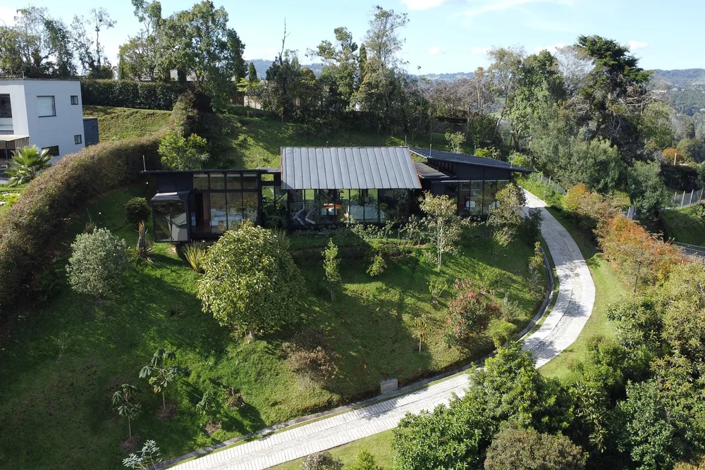 Private Residence, MDE